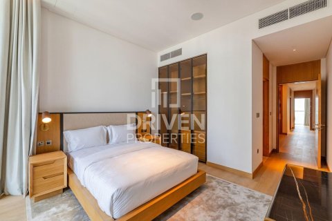 Duplex à vendre à Jumeirah, Dubai, EAU 5 chambres, 828.32 m2 № 761576 - photo 8