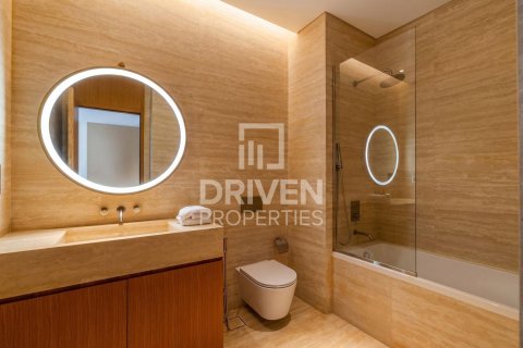 Duplex à vendre à Jumeirah, Dubai, EAU 5 chambres, 828.32 m2 № 761576 - photo 12