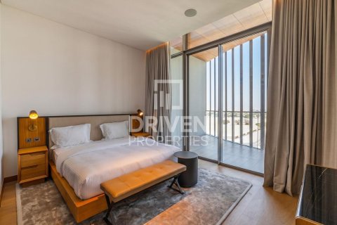 Duplex à vendre à Jumeirah, Dubai, EAU 5 chambres, 828.32 m2 № 761576 - photo 4