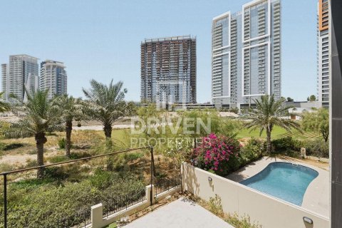 Vila v DAMAC Hills (Akoya by DAMAC), Dubai, SAE 5 spální, 660.08 m2 č. 746391 - Fotografia 19
