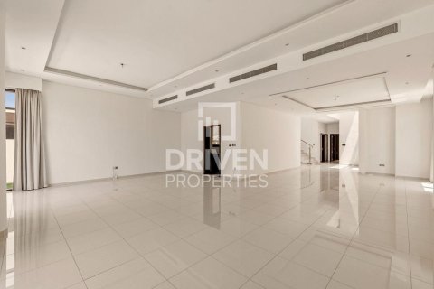 Vila v DAMAC Hills (Akoya by DAMAC), Dubai, SAE 5 spální, 660.08 m2 č. 746391 - Fotografia 6