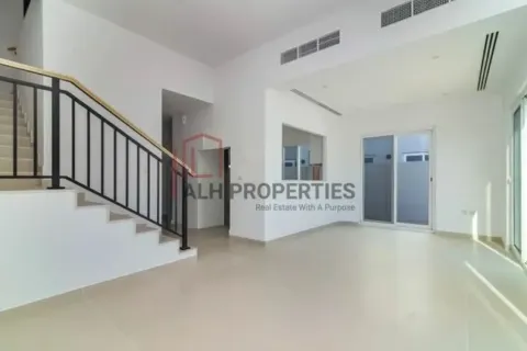 Townhouse de vânzare în Dubai Land, Dubai, EAU 4 dormitoare, 230 mp. №691148 - poză 2