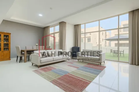 Kuća u nizu u Al Furjan, Dubai, UAE 4 spavaćih soba, 209 m2 Br. 691146 - fotografija 2