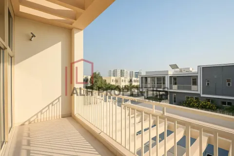 Kuća u nizu u Al Furjan, Dubai, UAE 4 spavaćih soba, 209 m2 Br. 691146 - fotografija 16