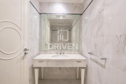 Dvoupatrový byt v Culture Village, Dubai, SAE 3 ložnice, 472.32 m² Č.: 743082 - fotografie 20