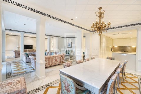 Dvoupatrový byt v Culture Village, Dubai, SAE 3 ložnice, 472.32 m² Č.: 743082 - fotografie 6