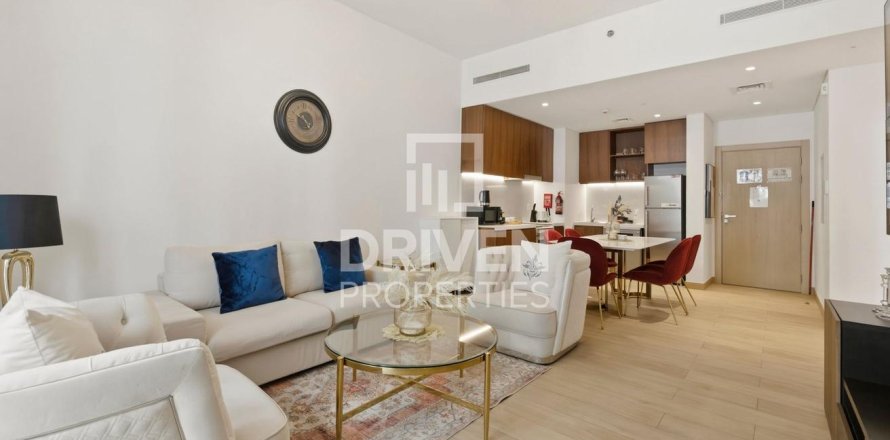 Lakás itt: Jumeirah, Dubai, EAE, 1 hálószoba, 105.54 m², azonosító: 743131