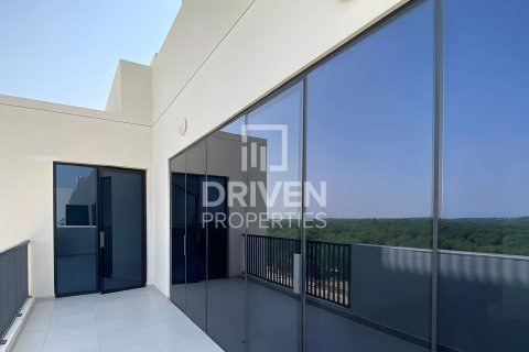 Mirdif, Dubai, UAE의 판매용 아파트 침실 3개, 182.09제곱미터 번호 743132 - 사진 4