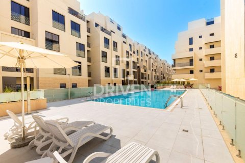 Mirdif, Dubai, UAE의 판매용 아파트 침실 3개, 182.09제곱미터 번호 743132 - 사진 3
