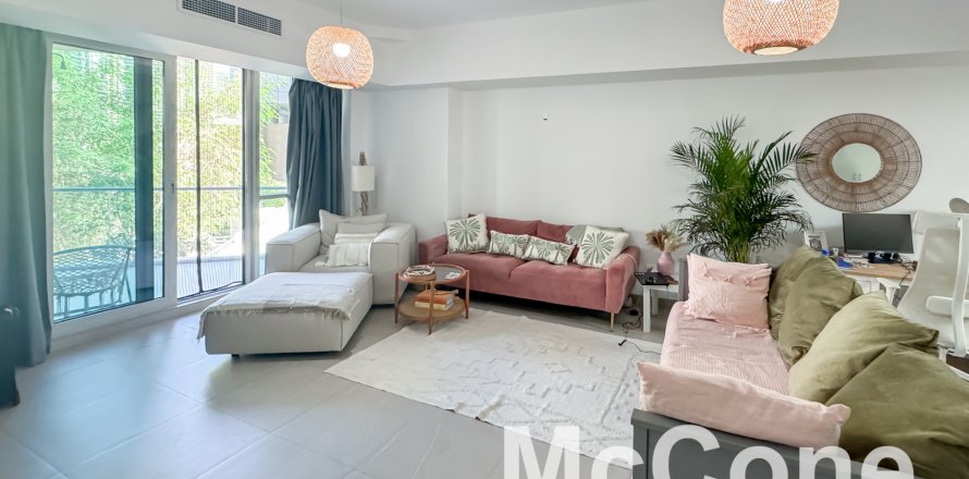 Byt v Dubai Marina, Dubai, SAE 1 ložnice, 100.99 m² Č.: 587534