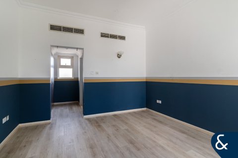 Vila di Jumeirah Islands, Dubai, UEA 4 kamar tidur, 488 m2 nomor 688667 - foto 14