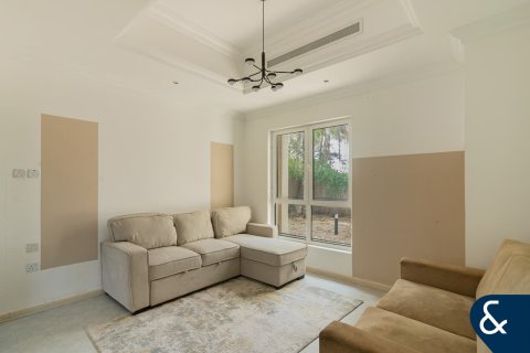 Vila di Jumeirah Islands, Dubai, UEA 4 kamar tidur, 488 m2 nomor 688667 - foto 6