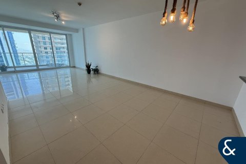 Appartement te koop in Jumeirah Lake Towers, Dubai, VAE 3 slaapkamers, 225 vr.m., nr 688665 - foto 2