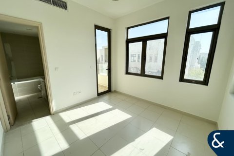 Villa te koop in Reem, Dubai, VAE 3 slaapkamers, 238 vr.m., nr 688666 - foto 11