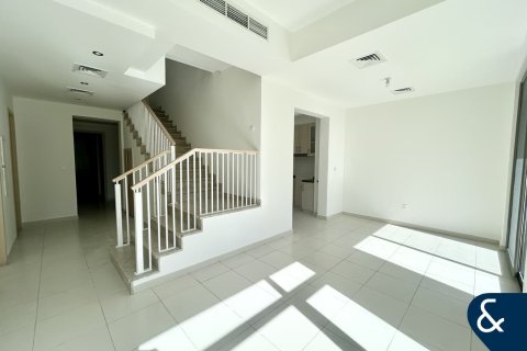 Villa te koop in Reem, Dubai, VAE 3 slaapkamers, 238 vr.m., nr 688666 - foto 8