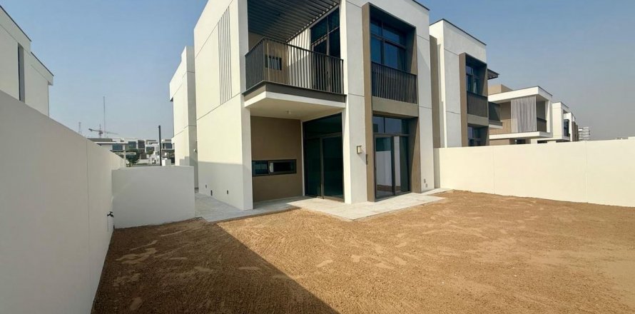 Al Furjan, Dubai, संयुक्त अरब अमीरात में विला, 4 बेडरूम, 358.8 वर्ग मीटर, संख्या 632945