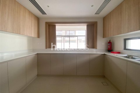 Üürile anda villa asukohaga Dubai South (Dubai World Central), Dubai, AÜE: 5 magamistoaga, 390 m² Nr 627141 - pilt 8