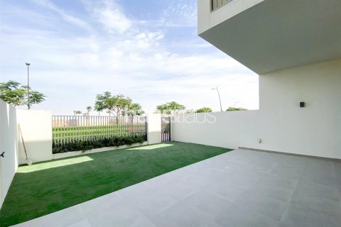 Shtëpi në qytet në The Valley, Dubai, Emiratet e Bashkuara Arabe 3 dhoma gjumi, 174 m2. № 627145 - Foto 2