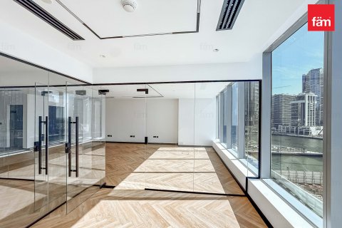 Oficiu de închiriat în Business Bay, Dubai, EAU 74.4 mp.  №702715 - poză 5