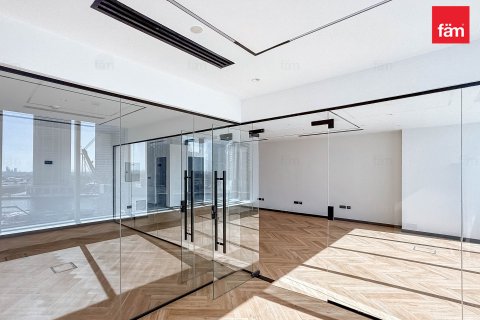 Oficiu de închiriat în Business Bay, Dubai, EAU 74.4 mp.  №702715 - poză 6