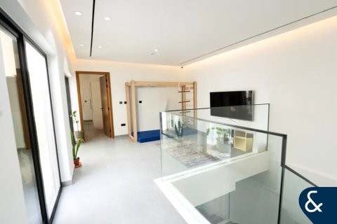 Vila v Al Furjan, Dubai, SAE 4 spálne, 222 m2 č. 688810 - Fotografia 7