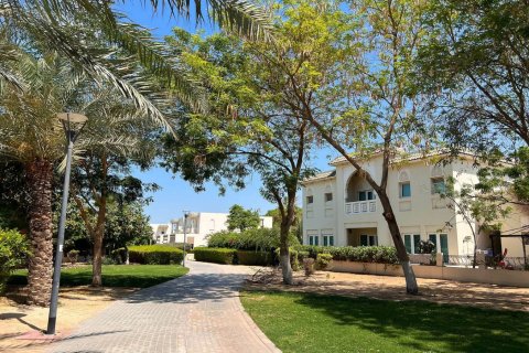 Huoneisto Al Furjan, Dubai, Arabiemiraatit 2 makuuhuonetta, 134 m2 № 658791 - kuva 17