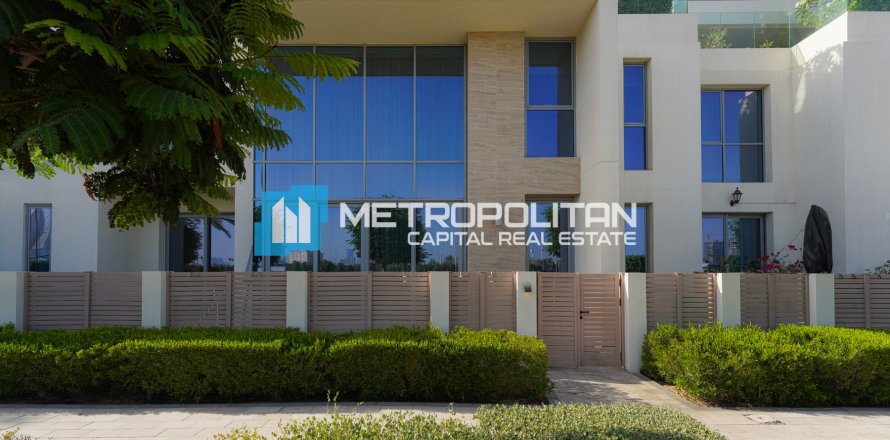 Saadiyat Island、Abu Dhabi、UAEにあるタウンハウス 3ベッドルーム、310.6 m2 No360282