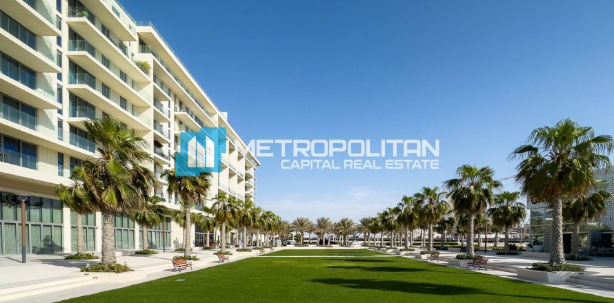 Radový dom na Saadiyat Island, Abu Dhabi, SAE 3 spálne, 310.6 m2 č. 360282