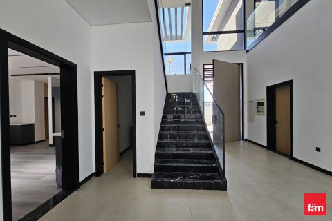 Huvila Al Furjan, Dubai, Arabiemiraatit 5 makuuhuonetta, 600 m2 № 693967 - kuva 15