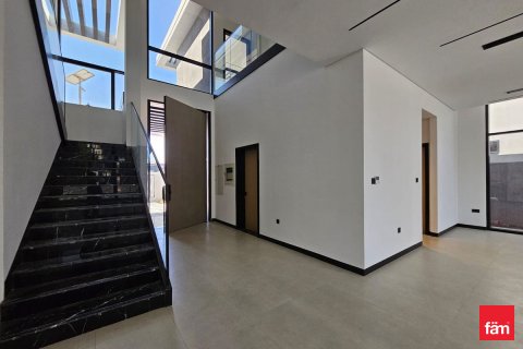 Huvila Al Furjan, Dubai, Arabiemiraatit 5 makuuhuonetta, 600 m2 № 693967 - kuva 24