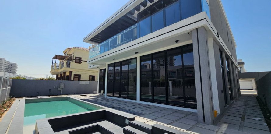 Huvila Al Furjan, Dubai, Arabiemiraatit 5 makuuhuonetta, 600 m2 № 693967