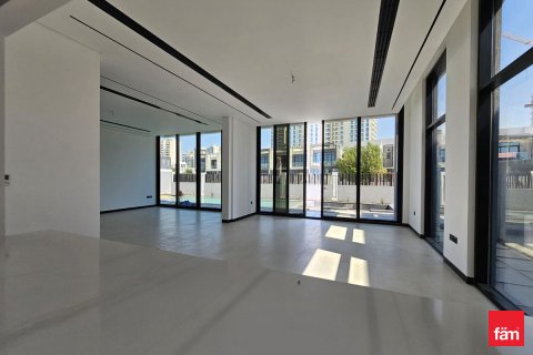 Huvila Al Furjan, Dubai, Arabiemiraatit 5 makuuhuonetta, 600 m2 № 693967 - kuva 5