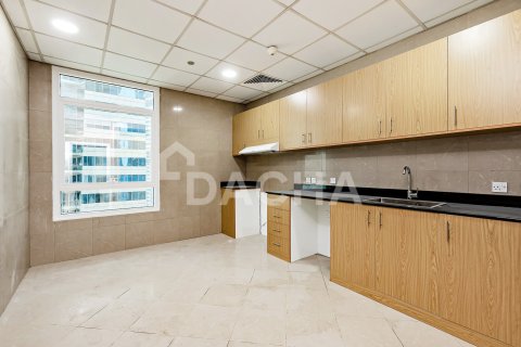 Apartment in Dubai Marina, Dubai, UAE 3 bedrooms, 202 sq.m. № 707133 - photo 6