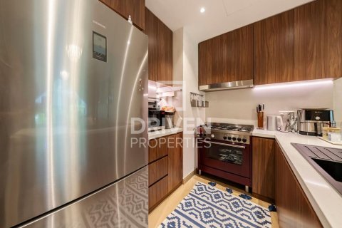 Appartement te koop in Jumeirah, Dubai, VAE 2 slaapkamers, 126 vr.m., nr 653418 - foto 5