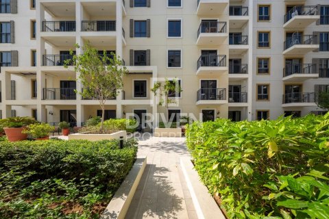 Appartement te koop in Jumeirah, Dubai, VAE 2 slaapkamers, 126 vr.m., nr 653418 - foto 13