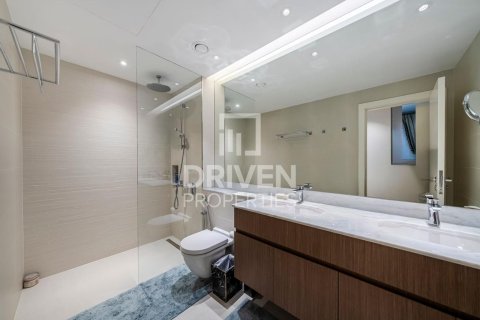 Lägenhet till försäljning i Jumeirah, Dubai, UAE 2 sovrum, 126 kvm Nr. 653418 - fotografi 11
