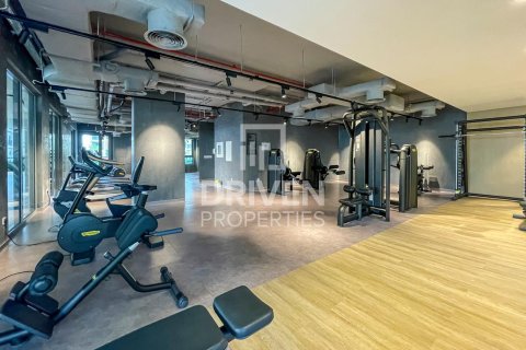 Appartement te koop in Jumeirah, Dubai, VAE 2 slaapkamers, 126 vr.m., nr 653418 - foto 17