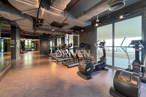 Appartement te koop in Jumeirah, Dubai, VAE 2 slaapkamers, 126 vr.m., nr 653418 - foto 16