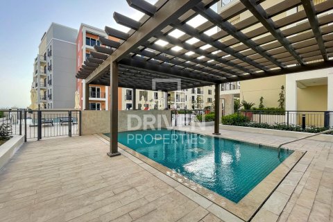 Lägenhet till försäljning i Jumeirah, Dubai, UAE 2 sovrum, 126 kvm Nr. 653418 - fotografi 23