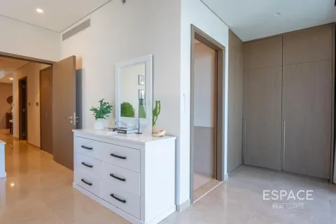 Apartman u GRANDE u Downtown Dubai (Downtown Burj Dubai), UAE 2 spavaćih soba, 118 m2 Br. 662556 - fotografija 11