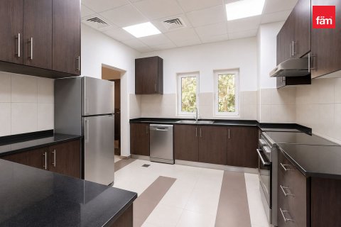Vila v Dubai, SAE 5 spální, 561.1 m2 č. 726775