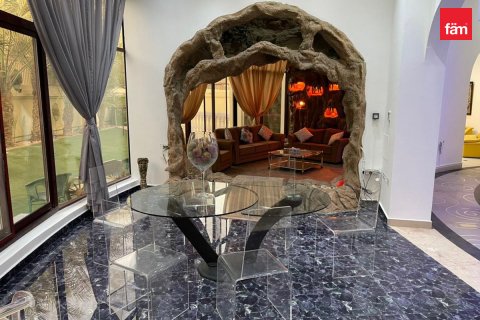 Dubai, BAE’de kiralık villa 8 yatak odası, 1723.7 m&sup2; No 726781 - fotoğraf 19