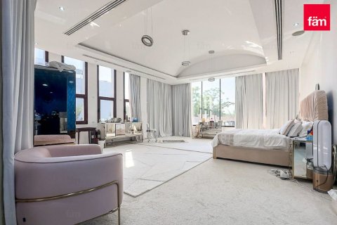 Villa te huur in Dubai, VAE 7 slaapkamers, 1723.7 vr.m., nr 726781 - foto 2