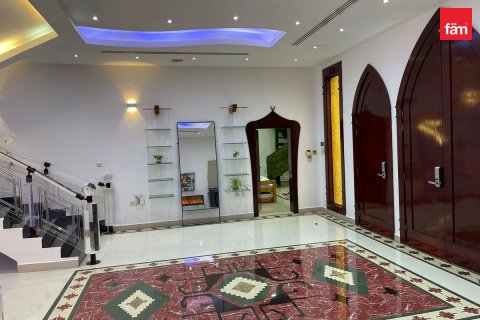 Dubai, BAE’de kiralık villa 8 yatak odası, 1723.7 m&sup2; No 726781 - fotoğraf 25