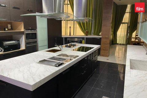 Dubai, BAE’de kiralık villa 8 yatak odası, 1723.7 m&sup2; No 726781 - fotoğraf 11