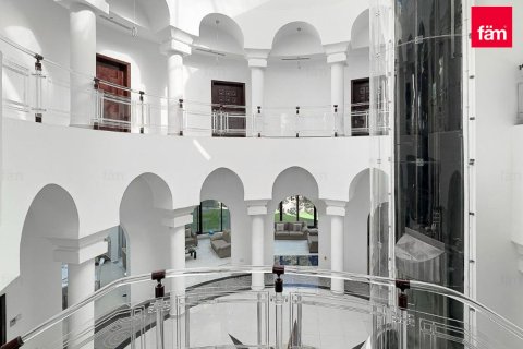 Villa te huur in Dubai, VAE 7 slaapkamers, 1723.7 vr.m., nr 726781 - foto 10