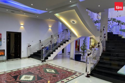 Dubai, BAE’de kiralık villa 8 yatak odası, 1723.7 m&sup2; No 726781 - fotoğraf 8