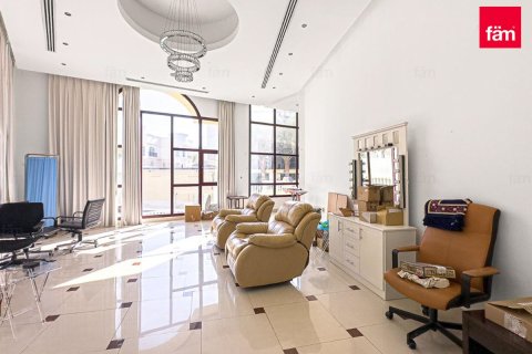 Vila v Dubai, SAE 7 spální, 1723.7 m2 č. 726781