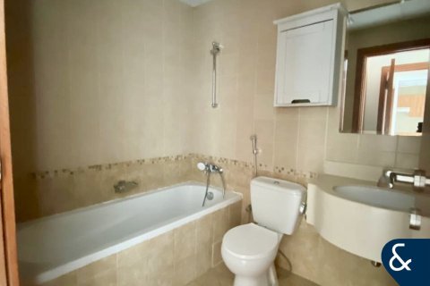 Huoneisto Dubai Marina, Dubai, Arabiemiraatit 2 makuuhuonetta, 89 m2 № 668553 - kuva 11