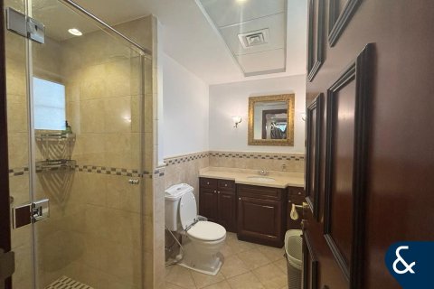 Willa do wynajęcia w Jumeirah Golf Estates, Dubai, ZEA 5 sypialnie, 514 mkw., nr 668554 - zdjęcie 11